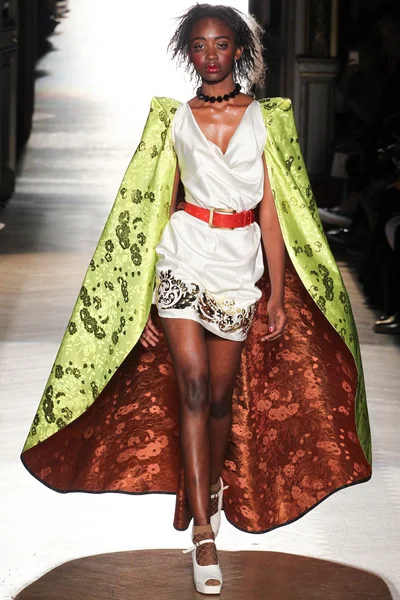 Look 54
